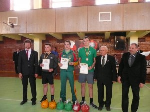 Mantas Svaldenis (svorio kategorijoje iki 85 kg) jaunių grupėje laimėjo trečiąją vietą